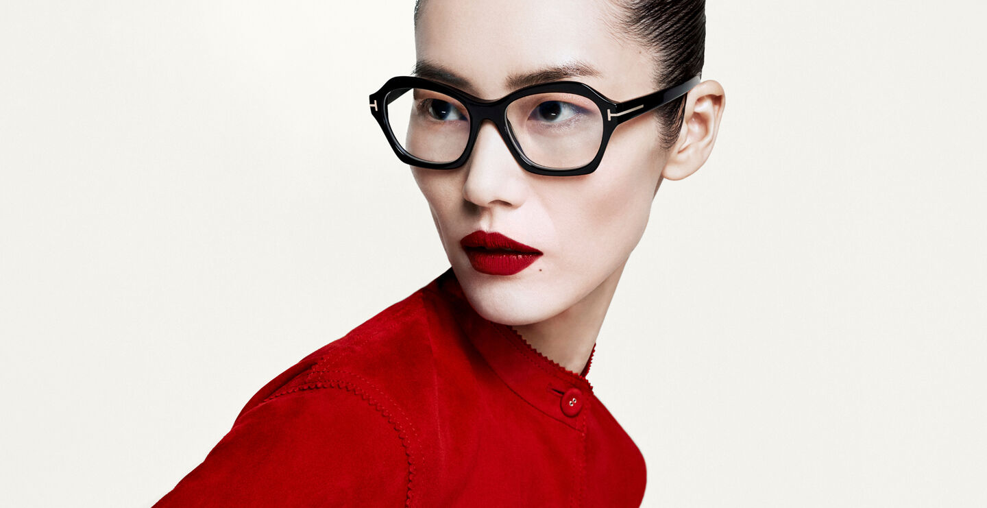 EYEWEAR